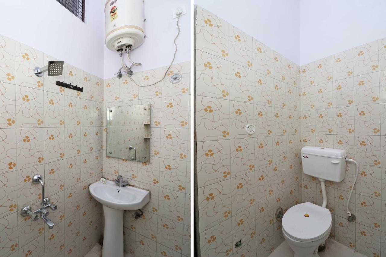 Oyo 27750 Bhagwati Residency Hotel Mirzāpur Buitenkant foto