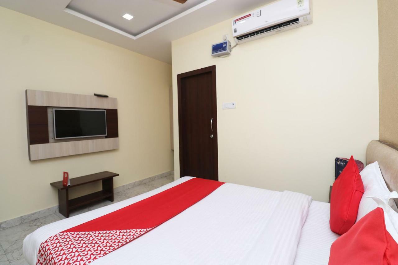 Oyo 27750 Bhagwati Residency Hotel Mirzāpur Buitenkant foto