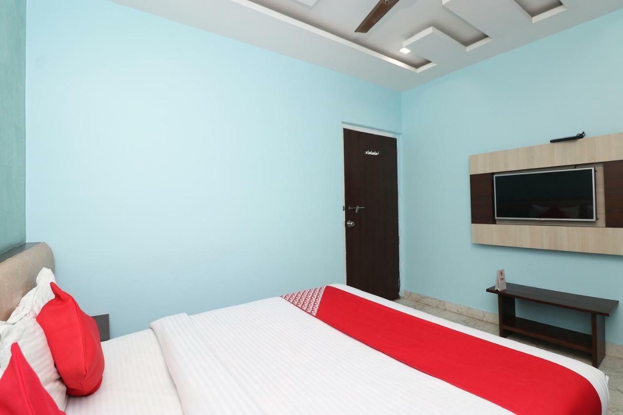 Oyo 27750 Bhagwati Residency Hotel Mirzāpur Buitenkant foto