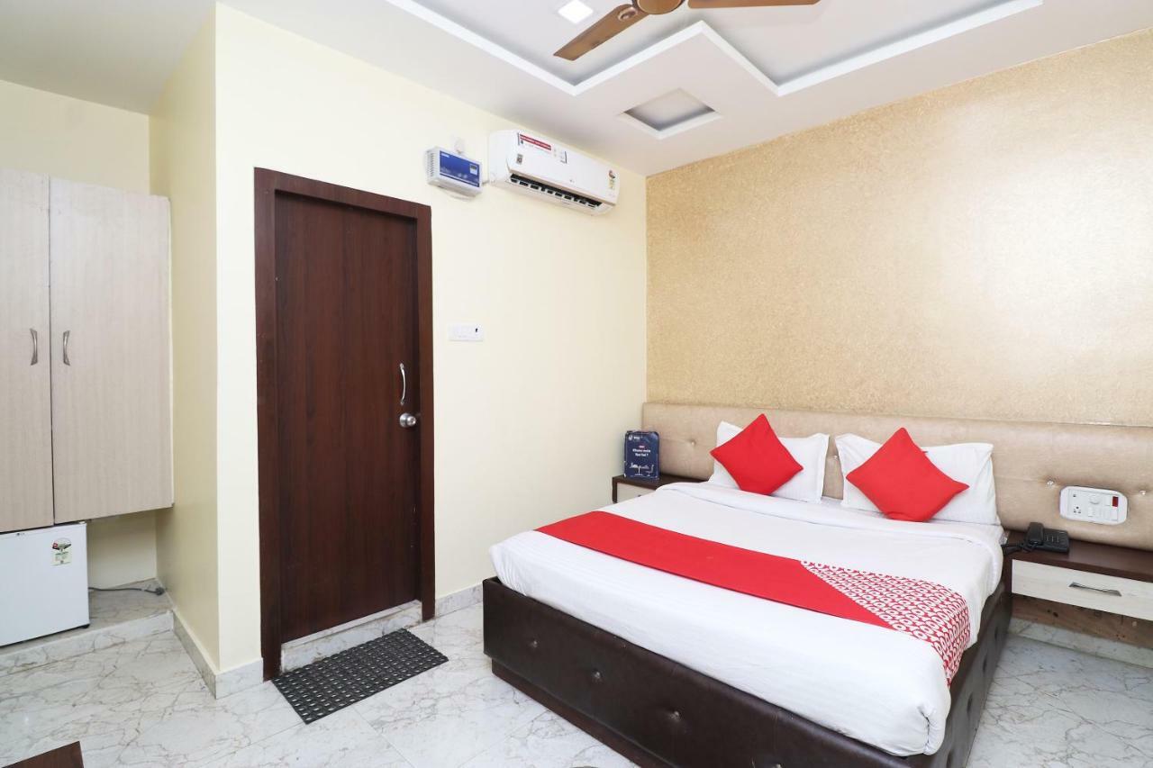 Oyo 27750 Bhagwati Residency Hotel Mirzāpur Buitenkant foto